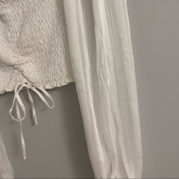 NWT Kittenish White Smock Sheer Long Sleeved Boho Peasant Crop Top - Picture 5 of 8
